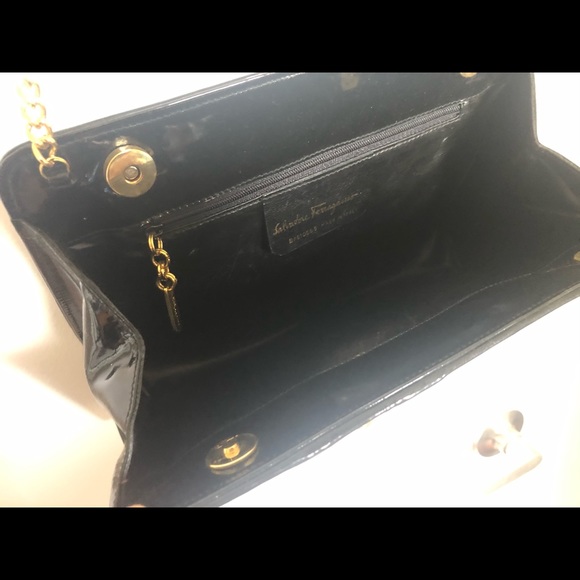Salvatore Ferragamo oversized clutch - Picture 5 of 8